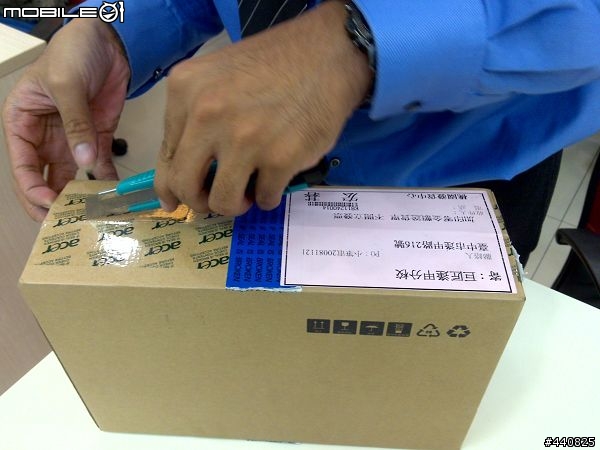 [阿咪愛開箱]遲來的巧遇 宏碁Acer Aspire One 珍珠白小筆電