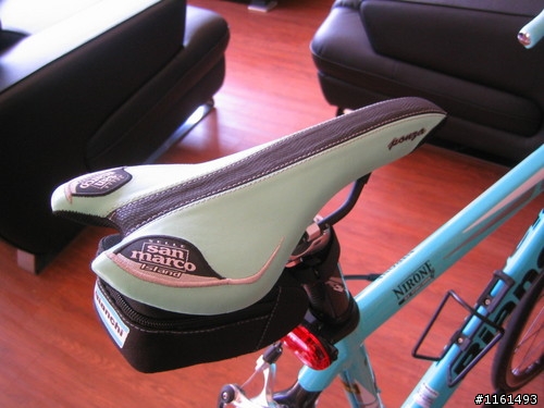 遲來的開箱文~我的第一台公路車BIANCHI~