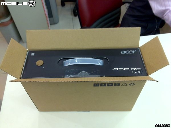 [阿咪愛開箱]遲來的巧遇 宏碁Acer Aspire One 珍珠白小筆電