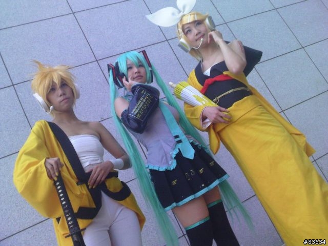 [asus p750臨時拍]漢神巨蛋同人誌好萌阿