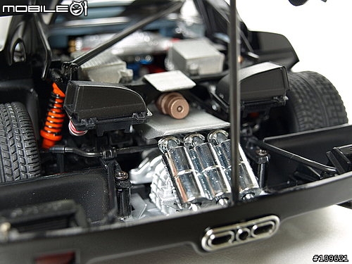 1/18  kyosho Ferrari F40 "Light weight" Black