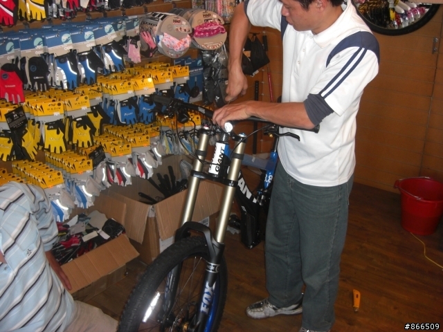 全台唯一2009 GIANT GLORY DH分享