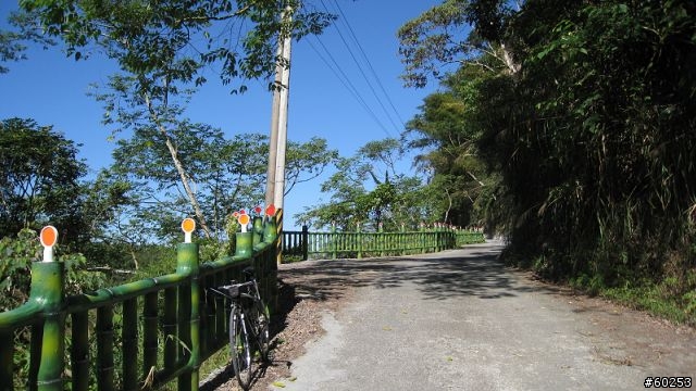 南投縣 鹿谷小半天→山豬湖產業道路→大崙山→羊彎→溪頭→鹿谷小半天