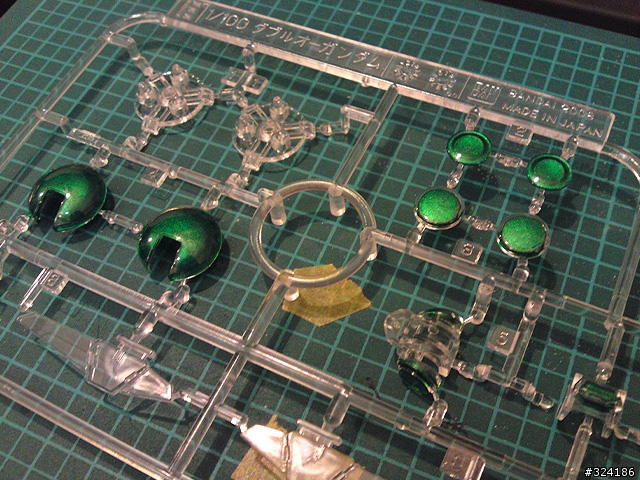 1/100 我不同的00鋼彈~