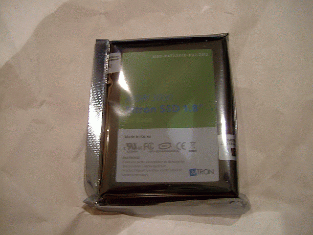 打造完美的高效隨身筆電(UMPC)：KOHJINSHA 工人舍 SX 台灣版 SC3KP08HTW (S47) DIY 換裝 SSD 全圖解篇