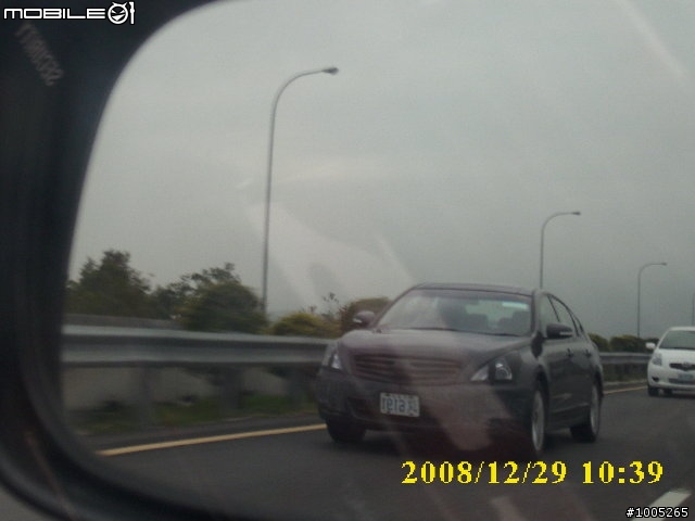 2009 Teana 250XL 偽裝車今天在中山高被我抓包了...