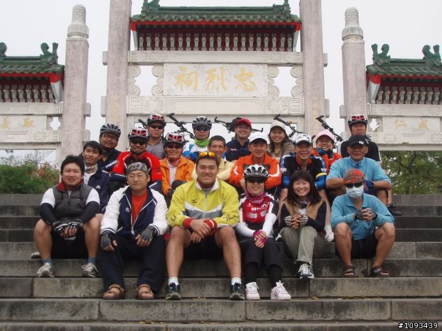 岡山KOO卡達車隊單 車 旗 津 逍 遙 遊