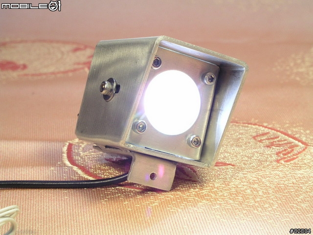 [分享] DIY CREE Q5 高質感小惡魔車燈  可調聚光可調光型 (詳解硬體篇)