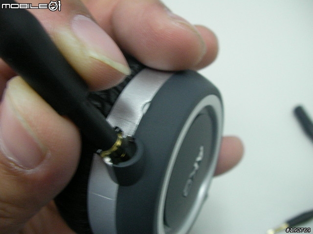 [分享]一個可以帶著走的好聲音.....AKG K450