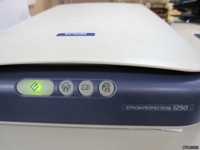 天上掉下來的~HP Photosmart C4400 開箱