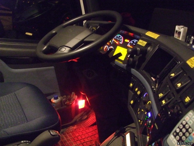 (分享)自家的拖車 VOLVO FM 440P
