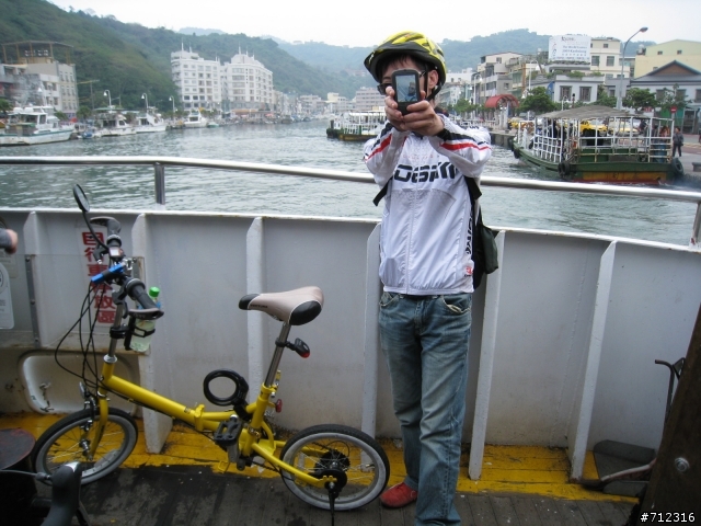 威寶腳踏車(小黃)=台哥大腳踏車(小白)=美利達 fb-106 改..改...改...16吋雙盤無敵小折