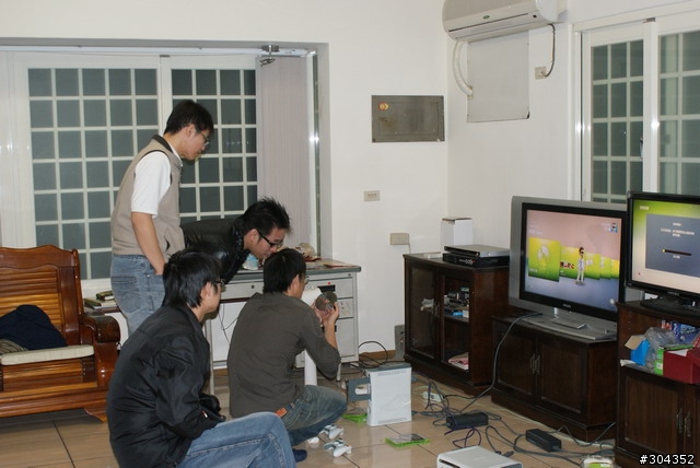史上最銷魂同樂大作~~內含GOW2持久戰系統連線說明
