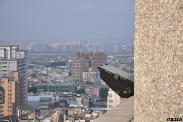 Nikon 16-85mm VR與Nikon 18-105mm VR拍攝圖檔比較(圖多...)
