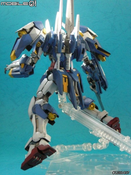 [分享]1/100能天使鋼彈雪崩式樣-迷彩塗裝(追加高亮度相片)