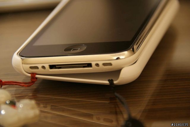 （開箱文）我的iphone新衣服 mit  SHIELD