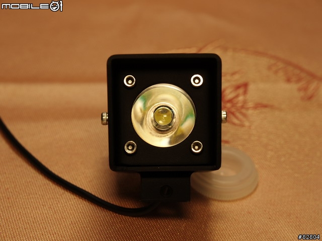 [分享] DIY CREE Q5 高質感小惡魔車燈  可調聚光可調光型 (詳解硬體篇)