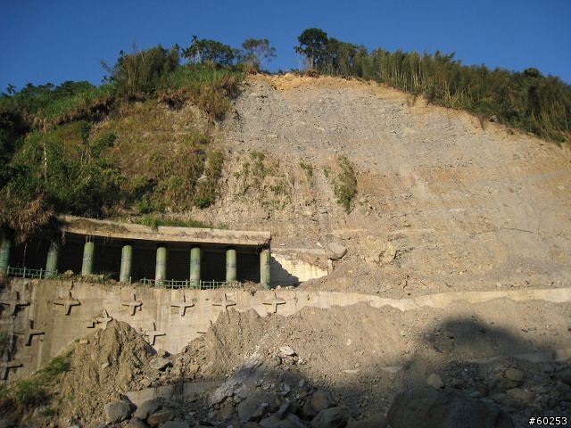 南投縣 鹿谷小半天→山豬湖產業道路→大崙山→羊彎→溪頭→鹿谷小半天