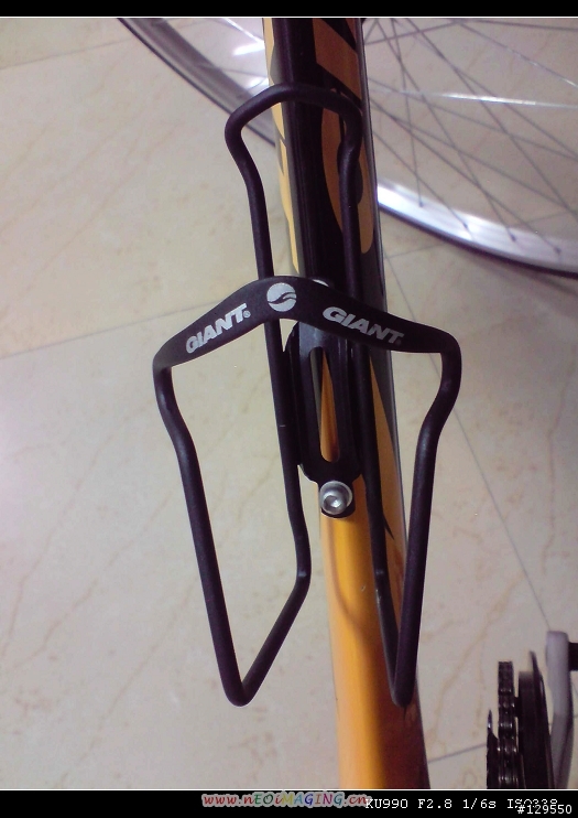 在東莞厚街敗的一台GIANT 公路車(WINDSPEED 500)