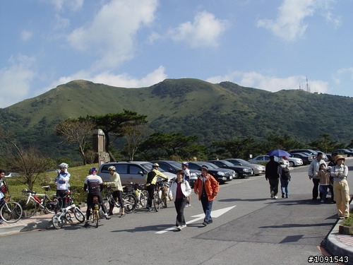 【騎車分享】意志堅定之老男人完成..大屯山主峰助航站挑戰分享