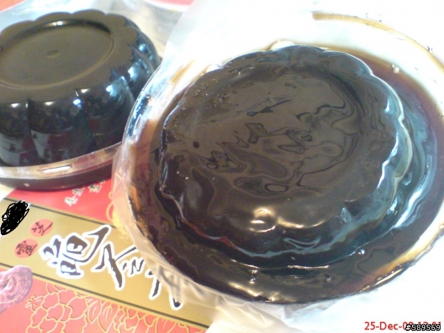 好酸的龜苓膏,到底是中藥味呢？還是壞掉的？