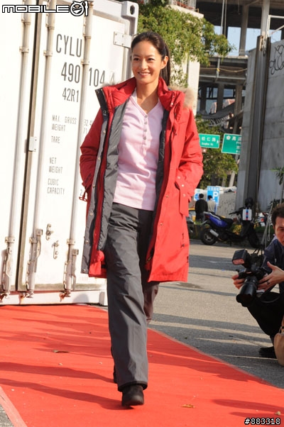[採訪]瘋台灣主持人Janet 山頂鳥冬季新品走秀寫真77發