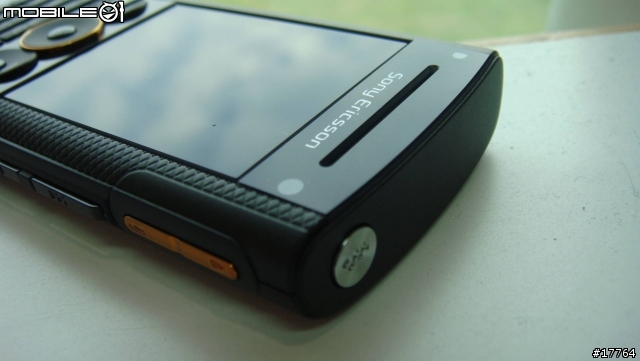 [喚醒體內的W細胞]Sony Ericsson W902 搖滾上市