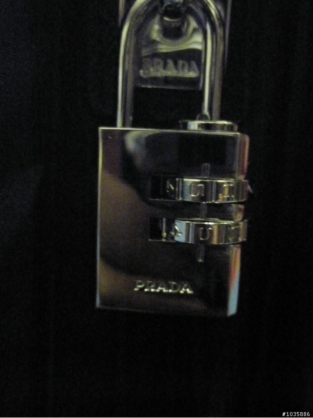 [分享] Prada Saffiano肩背包