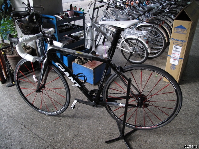 新增心得在39樓-09 GIANT TCR ADVANCED SL TEAM 開箱快閃文