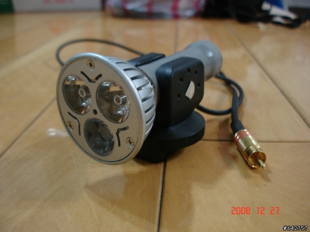 DIY  三個P4 LED高亮度自行車燈，稍後補上完整燈型