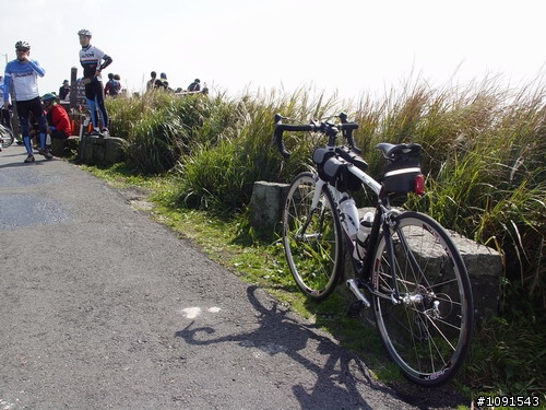 【騎車分享】意志堅定之老男人完成..大屯山主峰助航站挑戰分享