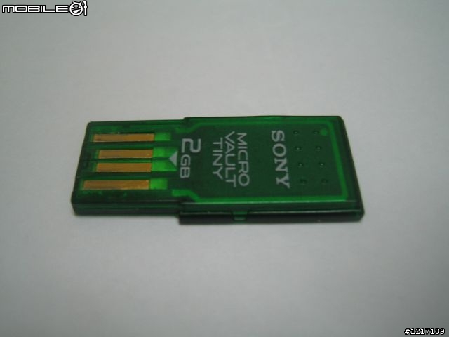 SanDisk Ultra Cruzer Titanium 8GB 隨身碟 簡單測試分享