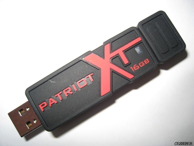 180X效能，我的新隨身碟PATRIOT