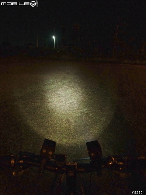 [分享] DIY CREE Q5 高質感小惡魔車燈  可調聚光可調光型 (詳解硬體篇)
