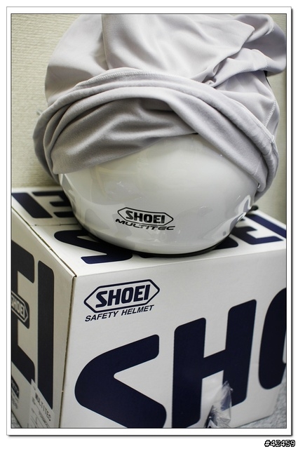 [開箱] SHOEI-MULTITEC 汽水帽