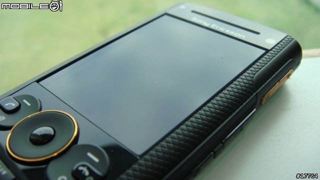[喚醒體內的W細胞]Sony Ericsson W902 搖滾上市