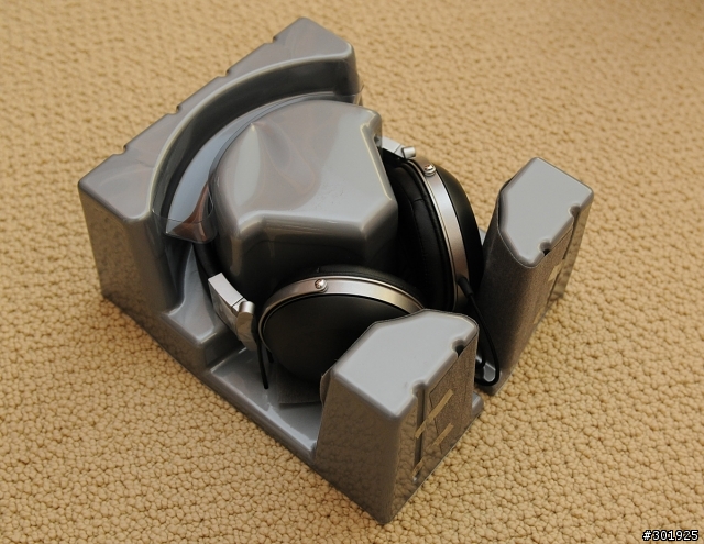 [分享] 我的第一支高階耳機-- Denon AH-D2000