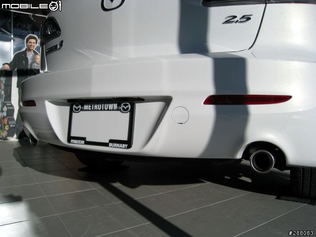 [2/8更新] [新增照片在57樓!]2010年式 MAZDA 3 5Dr/4Dr實車搶先看!!!