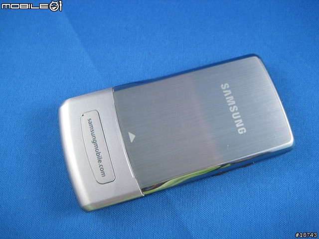 [分享] Samsng 金屬滑蓋智慧型手機 L878