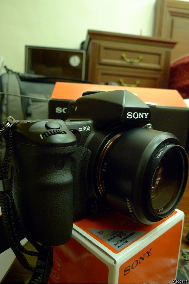 2009-【補開箱】A900 85 1.4 135 1.8一次開齊阿