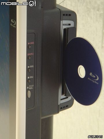 Sharp LCD TV與藍光DVD合體~~全世界第一台~發表