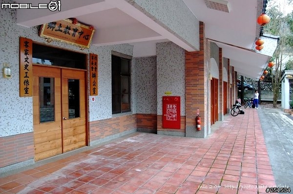 1/2 日月潭環湖記.草屯->日月潭->埔里
