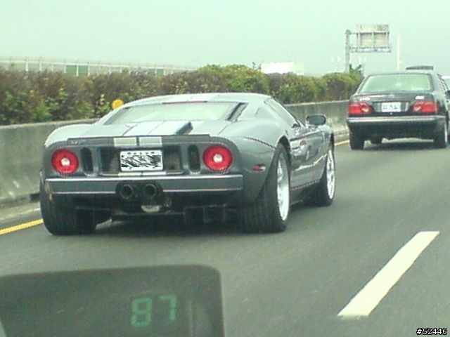 這是什麼牌子的跑車?