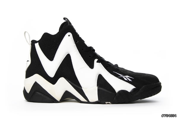 找一雙reebok籃球鞋