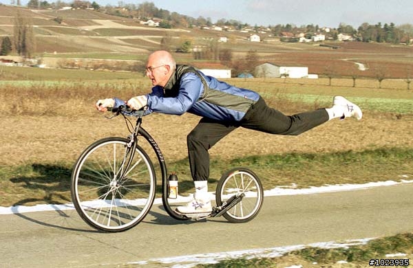 滑板自行車kickbike