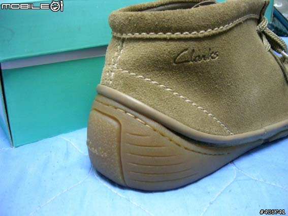 [分享] Clarks 麂皮袋鼠鞋