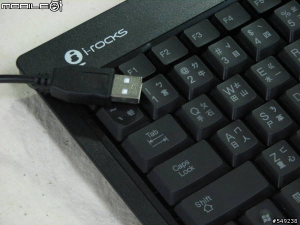 i-rocks KR-6820E 薄膜式發光電競鍵盤評測