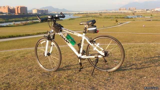 展現你的小瓜吧～我還有自己貼的貼紙喔