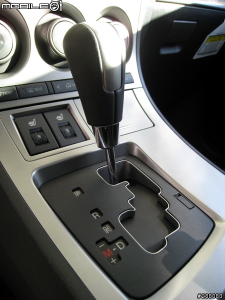 [2/8更新] [新增照片在57樓!]2010年式 MAZDA 3 5Dr/4Dr實車搶先看!!!