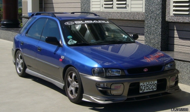 Impreza 1.8版GT  (個人認為拉)